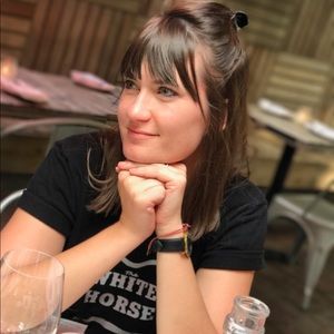 Meet your Posher, Jessica